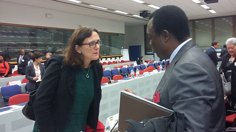 Le Ministre d'Etat, Ministre du Commerce, M. Claude Alphonse NSILOU, en entretien avec la commissaire de l'Union européenne à Bruxelles - 2018