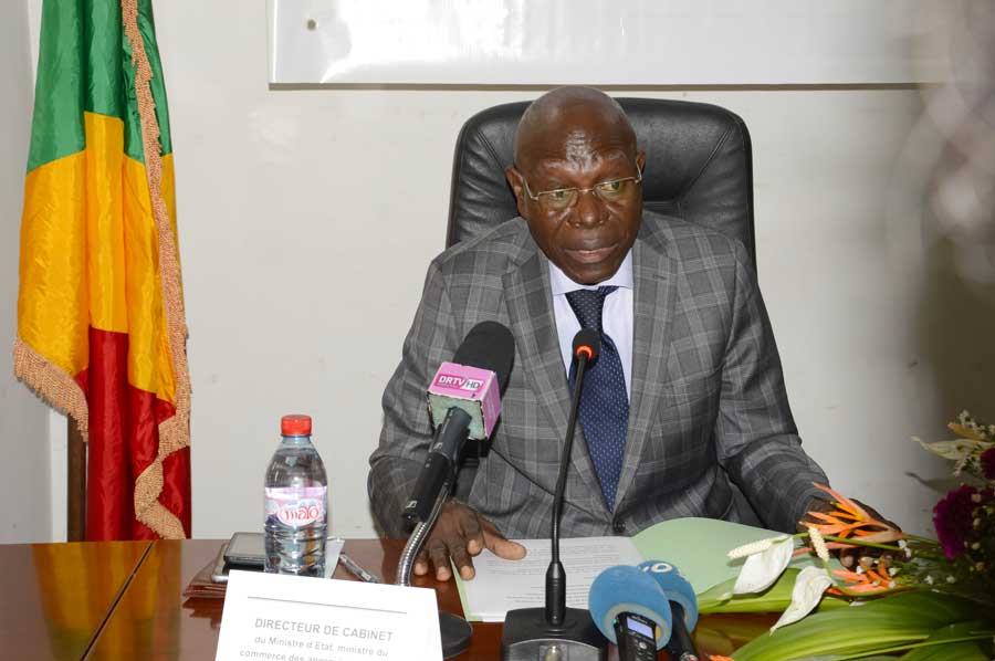 Le Directeur de Cabinet, Victor Ngouilou Mpemba Yamoussougou